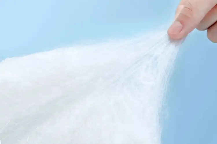 蚕丝被的好处和功效以及保养指南