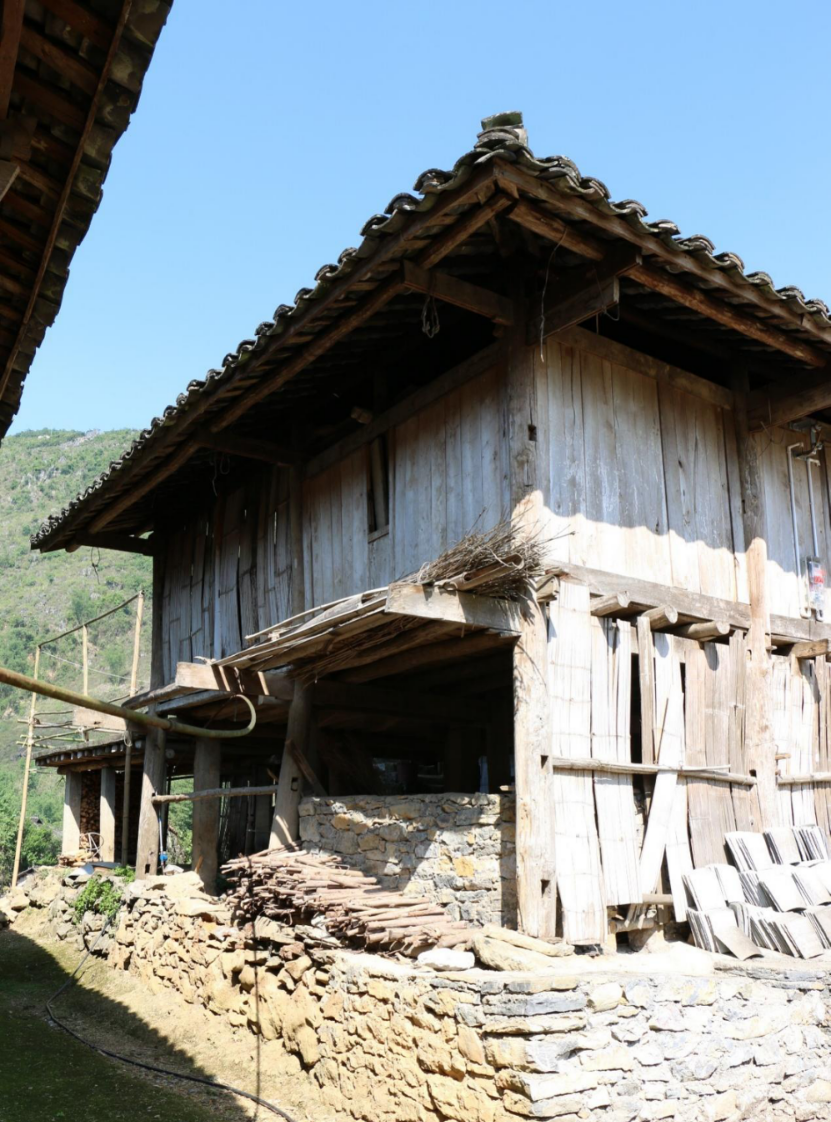 腊者村传统民居建筑群：隐匿于滇黔桂交界处的布依族明珠